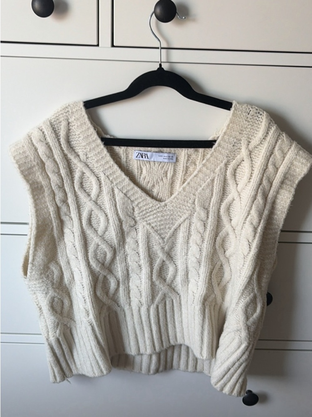 Zara Ivory Cable Knit V-Neck Sweater Vest